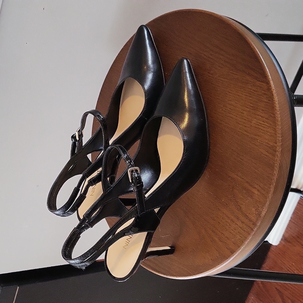 Nine West Heels, Black, Size 6.5 - KOOKIE